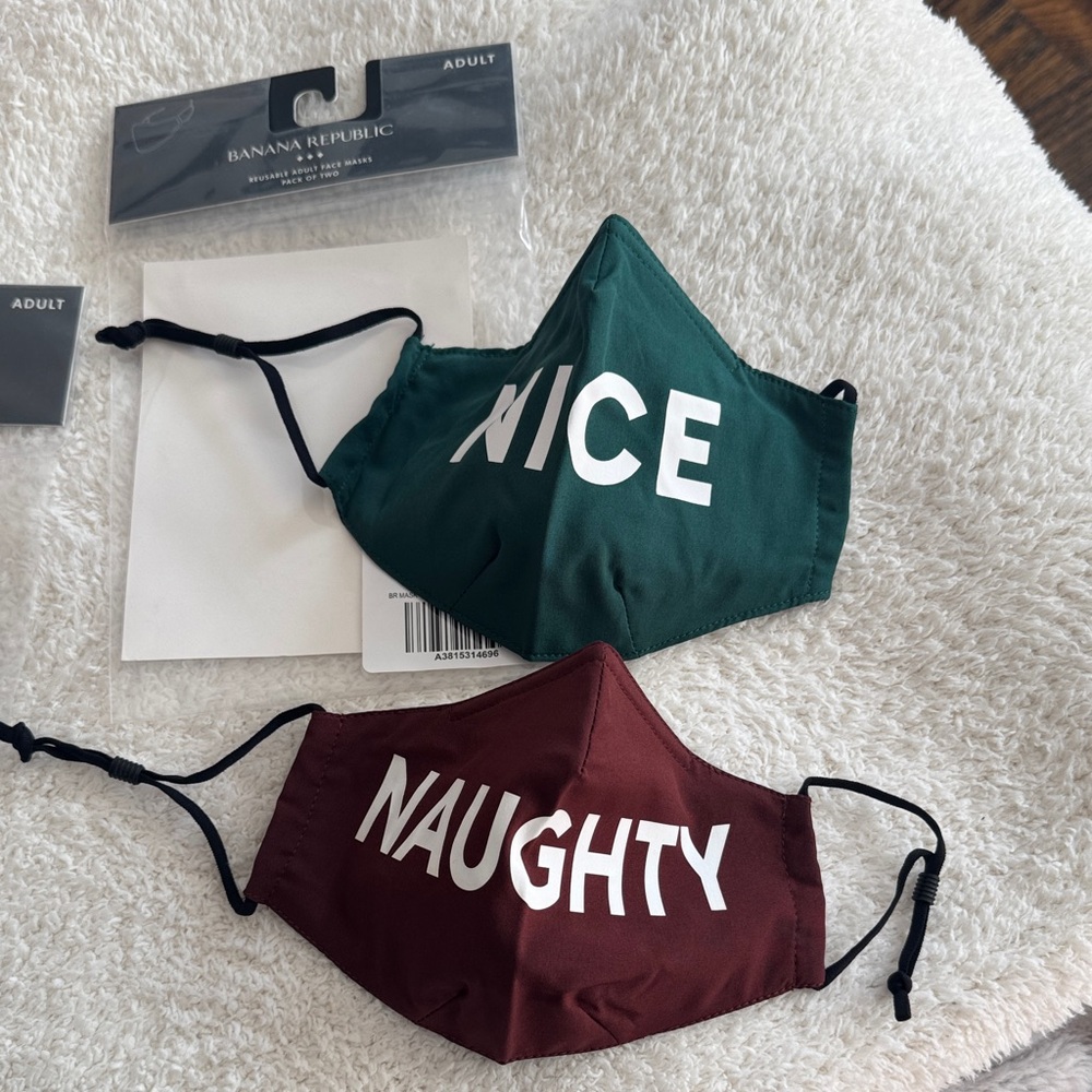 Banana Republic Green and Red Face Masks